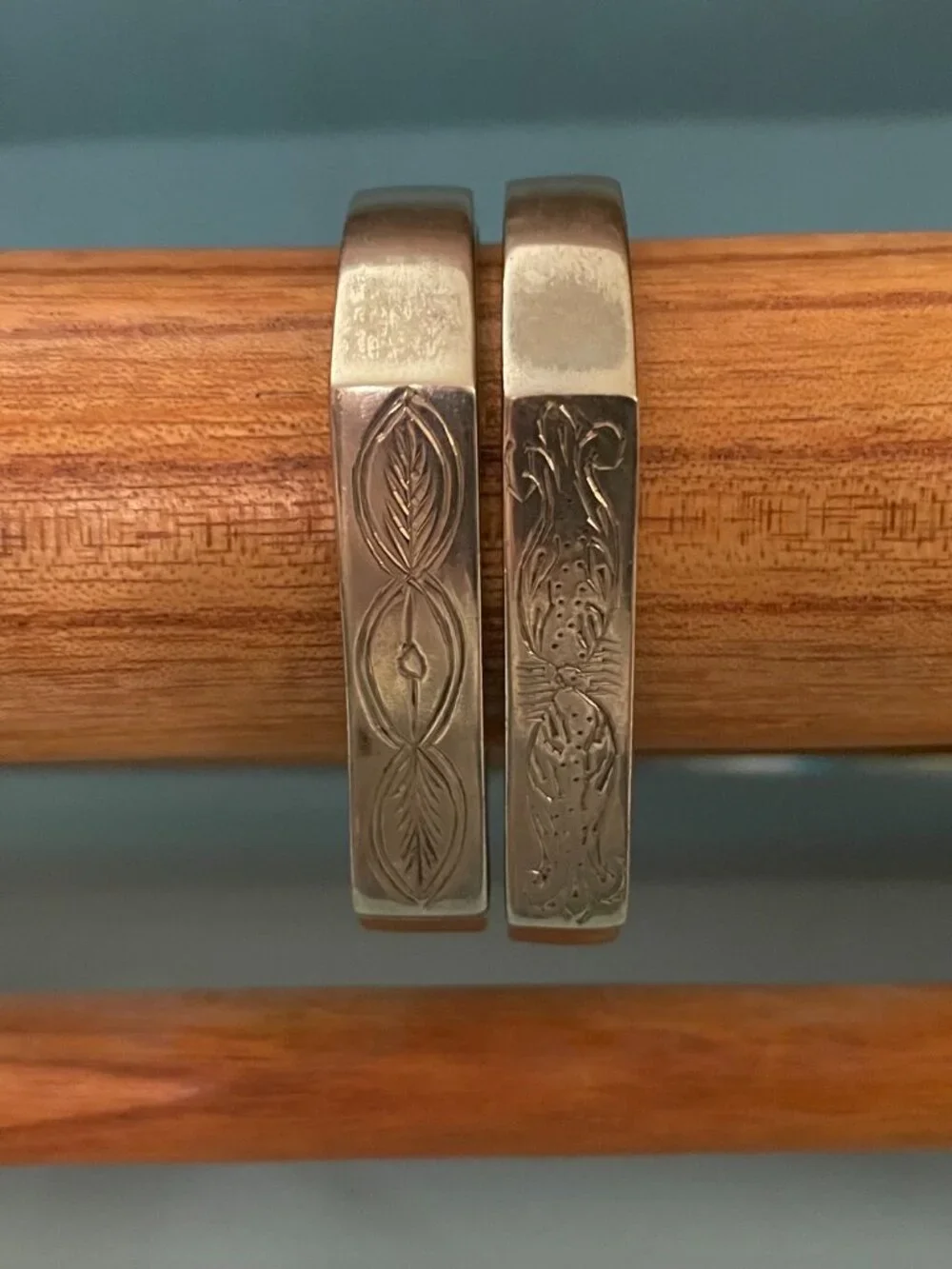 Vintage Jewelry Bundle 2 Silver Cuffs Etched 107 grams Heavy Contemporary Modern